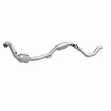 Load image into Gallery viewer, MagnaFlow Direct Fit Catalytic Converter Mercedes ML55 01-03 Passenger Side OEM