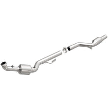 Load image into Gallery viewer, MagnaFlow Direct Fit Catalytic Converter 05-10 SLK55 AMG 5.5L ps