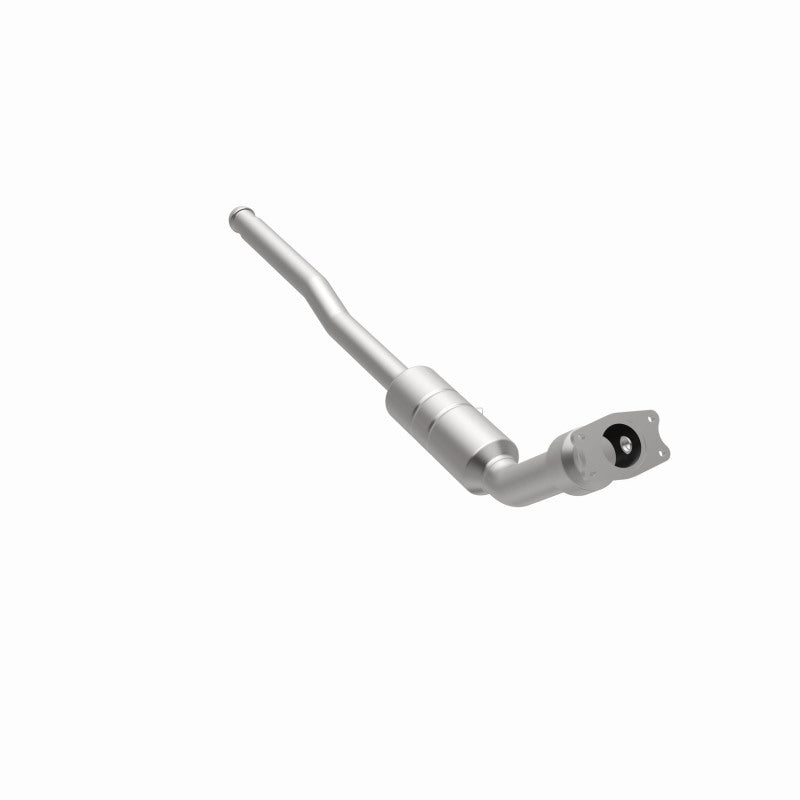 MagnaFlow Direct Fit Catalytic Converter 2000 Volvo S70 2.4L