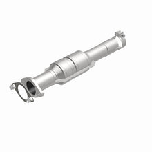 Load image into Gallery viewer, MagnaFlow Direct Fit Catalytic Converter 2012-2013 Impala 3.6L Underbody
