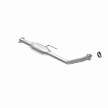 Load image into Gallery viewer, MagnaFlow Direct Fit Catalytic Converter Ranger 96-97