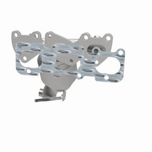 Load image into Gallery viewer, MagnaFlow Direct Fit Catalytic Converter 13-14 Santa Fe 3.3L Manifold