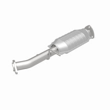 Load image into Gallery viewer, MagnaFlow Direct Fit Catalytic Converter 98-00 Kia Sportage
