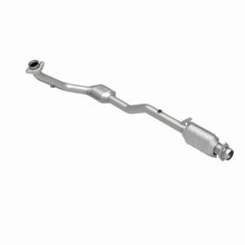 Load image into Gallery viewer, MagnaFlow Direct Fit Catalytic Converter 99-01 Ford Explorer 5.0L