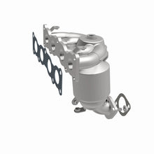 Load image into Gallery viewer, MagnaFlow Direct Fit Catalytic Converter 2017 Santa Fe L4 2.4 OEM Manifold