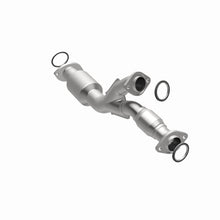 Load image into Gallery viewer, MagnaFlow Direct Fit Catalytic Converter 96-97 Lexus SC300 3.0L