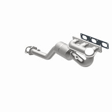 Load image into Gallery viewer, MagnaFlow Direct Fit Catalytic Converter BMW 5 99-00 Front