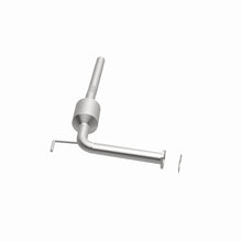 Load image into Gallery viewer, MagnaFlow Direct Fit Catalytic Converter 1993/1995 Volkswagen EuroVan 2.5L