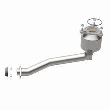 Load image into Gallery viewer, MagnaFlow Direct Fit Catalytic Converter 04-07 Suzuki Aerio 2.3L
