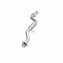 Load image into Gallery viewer, MagnaFlow Direct Fit Catalytic Converter 06-08 Suzuki Grand Vitara 2.7L