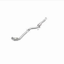 Load image into Gallery viewer, MagnaFlow Direct Fit Catalytic Converter 2013-2017 SL550 V8 4.6 OEM Underbody