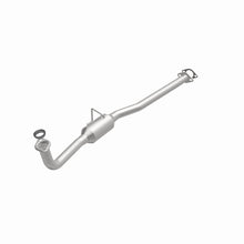 Load image into Gallery viewer, MagnaFlow Direct Fit Catalytic Converter 89-94 GEO Merto 1.0L 49S