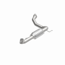 Load image into Gallery viewer, MagnaFlow Direct Fit Catalytic Converter 05-07 4Runner Driver Side Rear