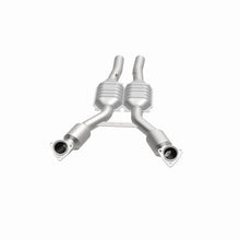 Load image into Gallery viewer, MagnaFlow Direct Fit Catalytic Converter 04 Chevrolet Corvette 5.7L *NOT FOR SALE IN CALIFORNIA*