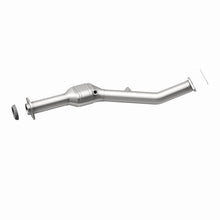 Load image into Gallery viewer, MagnaFlow Direct Fit Catalytic Converter 06-08 Subaru Legacy 2.5L