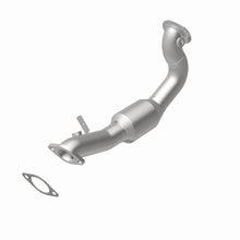 Load image into Gallery viewer, MagnaFlow Direct Fit Catalytic Converter BMW 3 07-08 Front OEM