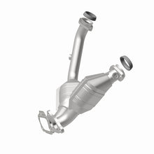 Load image into Gallery viewer, MagnaFlow Direct Fit Catalytic Converter 01-04 Explorer OEM
