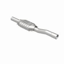 Load image into Gallery viewer, MagnaFlow Direct Fit Catalytic Converter 02-04 Jeep GC 4.0L Rear