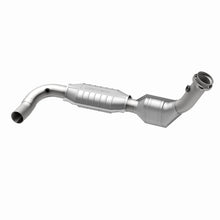 Load image into Gallery viewer, MagnaFlow Direct Fit Catalytic Converter 97-98 Ford Exped 4.6L D/S
