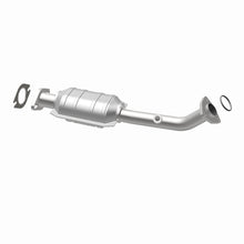 Load image into Gallery viewer, MagnaFlow DF Catalytic Conv 01-02 Infiniti QX4 3.5L / 01/02/04 Nissan Pathfinder 3.5L (California)