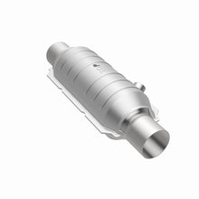 Load image into Gallery viewer, MagnaFlow Universal Catalytic Converter 2.50 OEM Angled O2