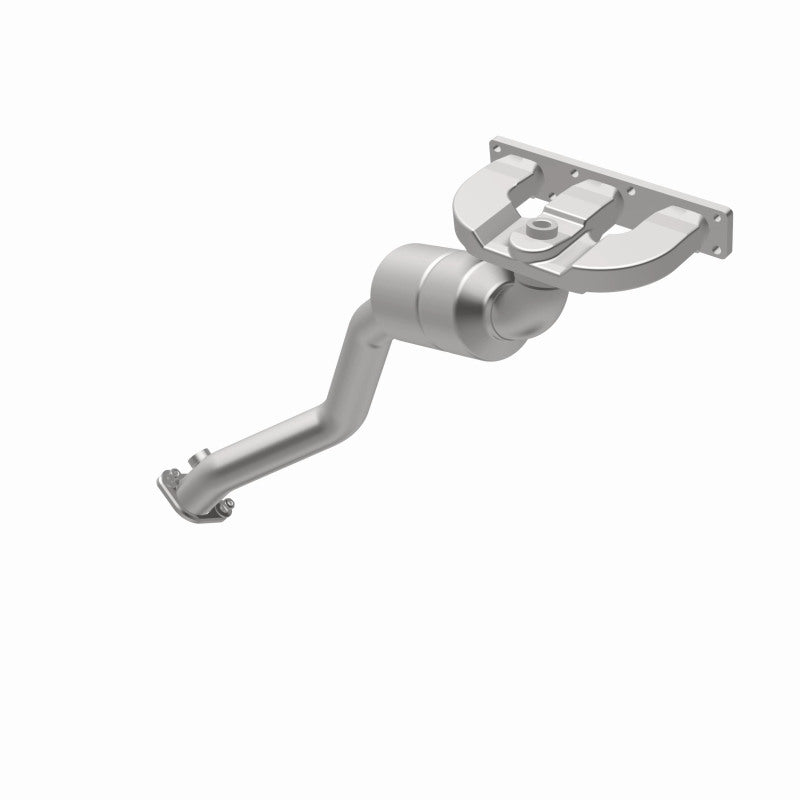 MagnaFlow Direct Fit Catalytic Converter BMW 5 01-03 front