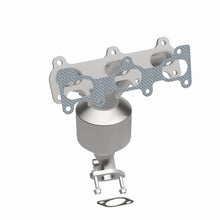 Load image into Gallery viewer, MagnaFlow DF Cat. Conv05-06 Hyundai Santa Fe/05-09 Tucson / 05-08 Kia Sportage D/S Manifold