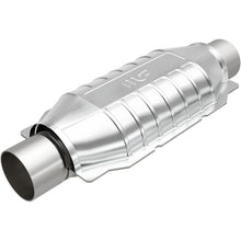 Load image into Gallery viewer, MagnaFlow Universal Catalytic Converter 2.5in Inlet 2.5in Outlet 16in Length