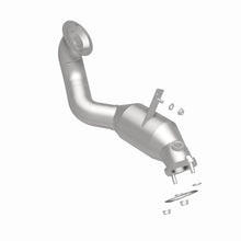 Load image into Gallery viewer, MagnaFlow Direct Fit Catalytic Converter BMW 3 07-08 Rear OEM