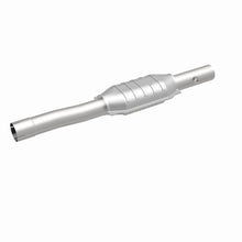 Load image into Gallery viewer, MagnaFlow Direct Fit Catalytic Converter 01-04 Jeep G/C 4.0L OEM