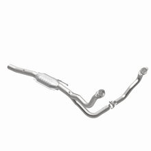 Load image into Gallery viewer, MagnaFlow Direct Fit Catalytic Converter 00-03 Durango 2WD OEM