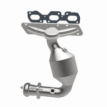 Load image into Gallery viewer, MagnaFlow Direct Fit Catalytic Converter 02-05 Ford Escape 3.0L