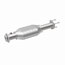Load image into Gallery viewer, MagnaFlow Direct Fit Catalytic Converter Jeep Wrangler 00-04 OEM