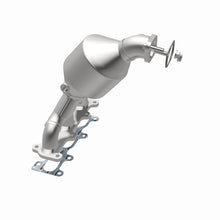 Load image into Gallery viewer, MagnaFlow Direct Fit Catalytic Converter 05-06 Hyundai Santa Fe 2.7L
