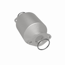 Load image into Gallery viewer, MagnaFlow Direct Fit Catalytic Converter 93-97 Geo Prizm-Toyota Celi