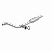 Load image into Gallery viewer, MagnaFlow Direct Fit Catalytic Converter 03 Ram 2500 2WD 5.7L OEM
