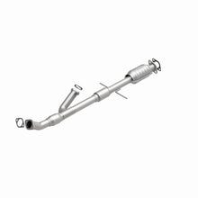 Load image into Gallery viewer, MagnaFlow Direct Fit Catalytic Converter 00 Hyundai Sonata 2.5L