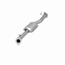 Load image into Gallery viewer, MagnaFlow Direct Fit Catalytic Converter 98-00 Toyota RAV4 2.0L