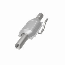 Load image into Gallery viewer, MagnaFlow Direct Fit Catalytic Converter California Grade 94-95 Dodge Ram 2500 8.0L