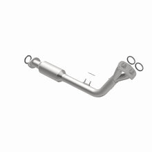 Load image into Gallery viewer, MagnaFlow Direct Fit Catalytic Converter California Grade 96-98 Toyota 4Runner 2.7L