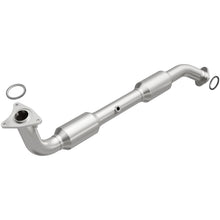 Load image into Gallery viewer, MagnaFlow Direct Fit Catalytic Converter 13-15 Land Cruiser 5.7