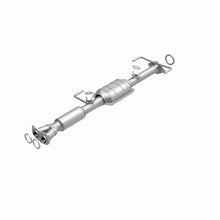Load image into Gallery viewer, MagnaFlow Direct Fit Catalytic Converter 95-96 Previa 2.4L