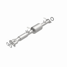 Load image into Gallery viewer, MagnaFlow Direct Fit Catalytic Converter 91-95 Toyota Previa 2.4L