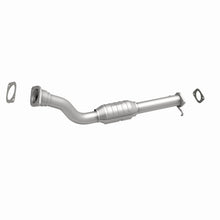 Load image into Gallery viewer, MagnaFlow Direct Fit Catalytic Converter 99-02 Oldsmobile Intrigue