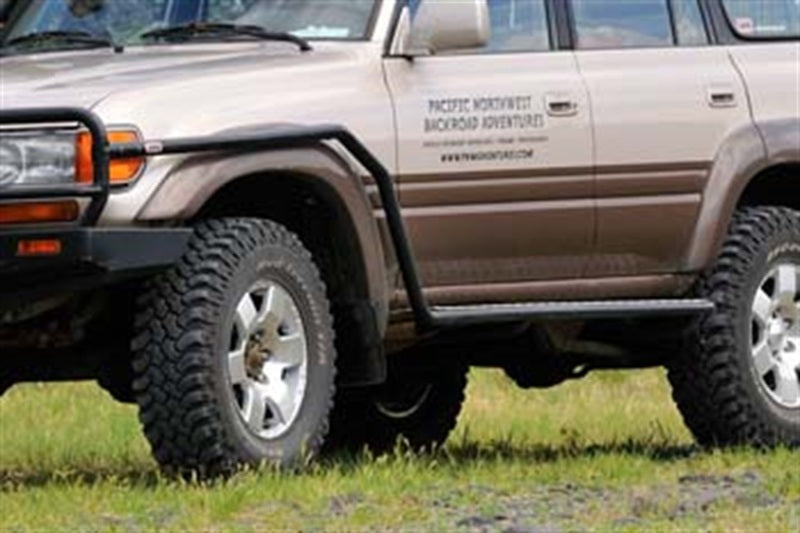 ARB Deluxe Side Rail & Step S 80Ser W/Floor
