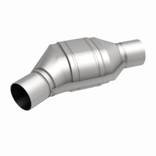 Load image into Gallery viewer, MagnaFlow Universal Catalytic Converter 2.25in Inlet/Outlet Angled Offset/Center Calif OBDII