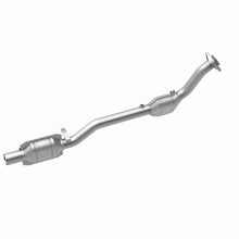 Load image into Gallery viewer, MagnaFlow Direct Fit Catalytic Converter 99-01 Ford Explorer 5.0L