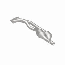Load image into Gallery viewer, MagnaFlow Direct Fit Catalytic Converter 07 VW Touareg 3.6L Rear