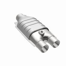 Load image into Gallery viewer, MagnaFlow Universal Catalytic Converter 3/2 Single / Dual with O2