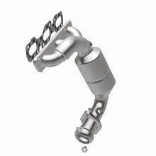 Load image into Gallery viewer, MagnaFlow Direct Fit Catalytic Converter 01-06 Escape 3.0 with oil